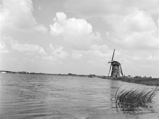 De Lijkermolen nr. 2 in Rijpwetering bij de Koppoel, 1949