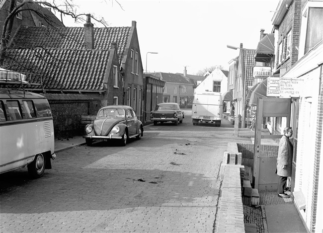 De verkeerssituatie op de Molendijk