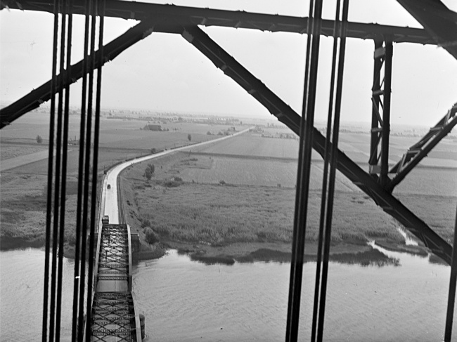 Barendrechtse brug bij Barendrecht en de Boonsweg, 1948
