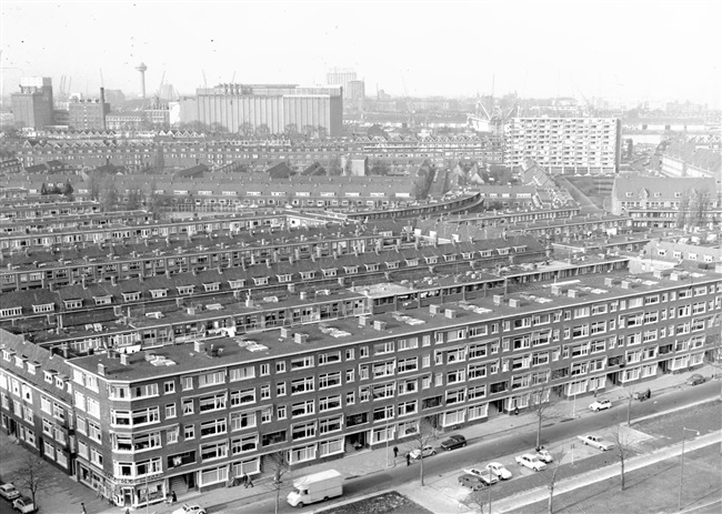 De Mijnsherenlaan in Rotterdam, 1968