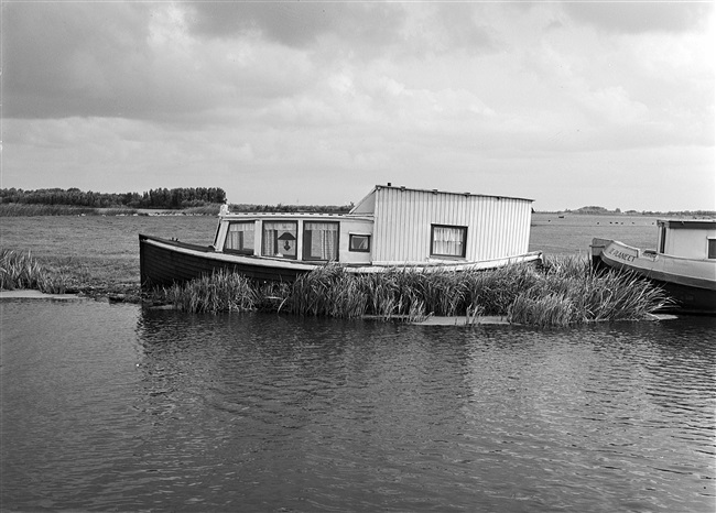 Woonschepen op de Kagerplassen