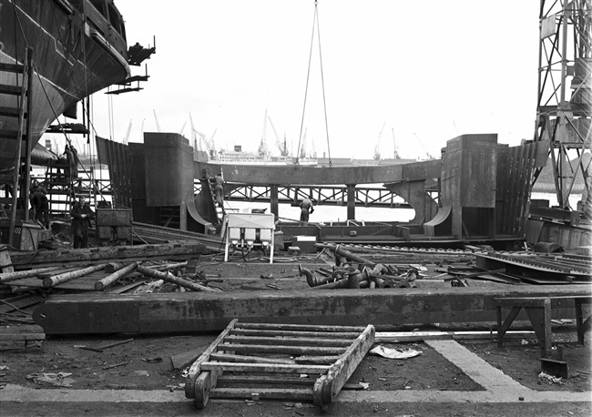 Bouw van de veerboot Haringvliet, 1957