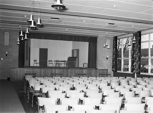 Interieur van het Dorpshuis Cultura aan de Muilwijckstraat