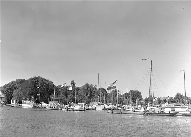 Jachthaven aan de Kagerplassen