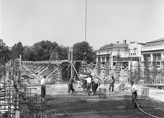 Bouw van souterrain provinciehuis in Den Haag, 1959