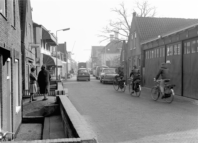 De verkeerssituatie op de Molendijk