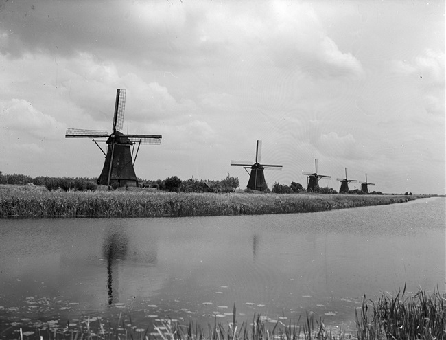 Overwaard Molens in Kinderdijk, 1949