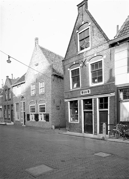 Oude gevels van de vestingstad Brielle of Den Briel.