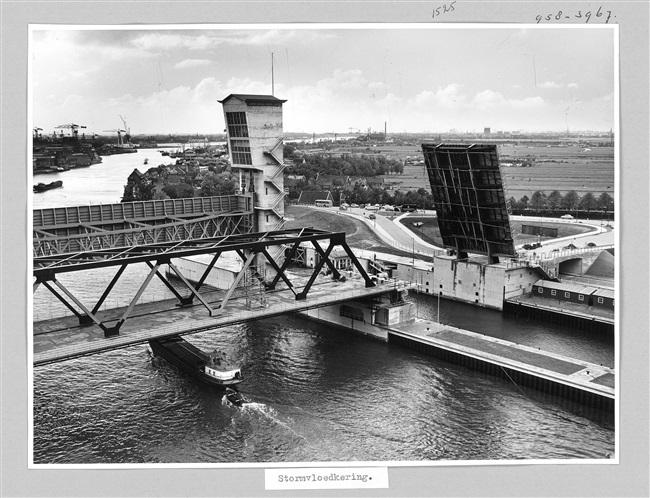 De Hollandsche IJsselkering bij Krimpen aan den IJssel