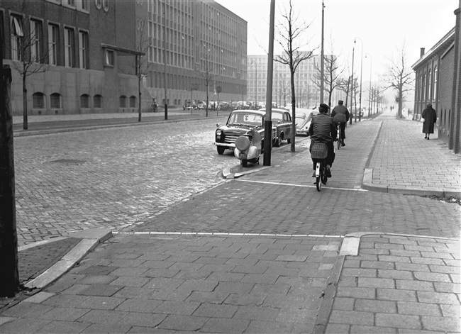 Fietspad bij het stadhuis