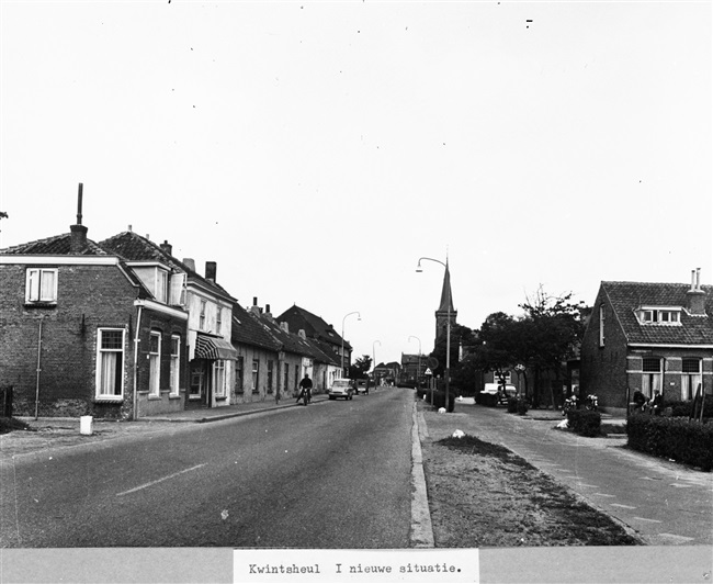 De vernieuwde harde weg van de Kerkstraat in Kwintsheul