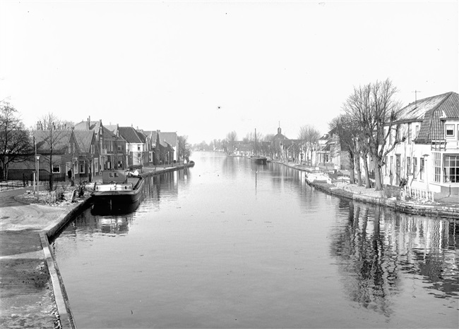 Woubrugge aan de Woudswetering