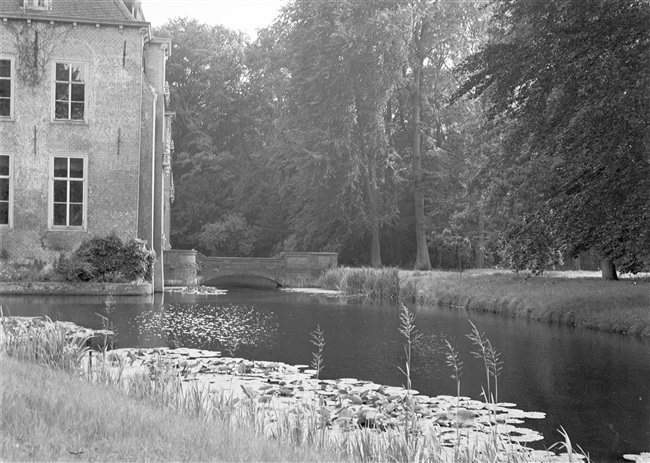 Het kasteel en het park van landgoed Duivenvoorde