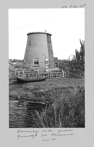 Romp van een poldermolen in Hazerswoude-Rijndijk, 1973