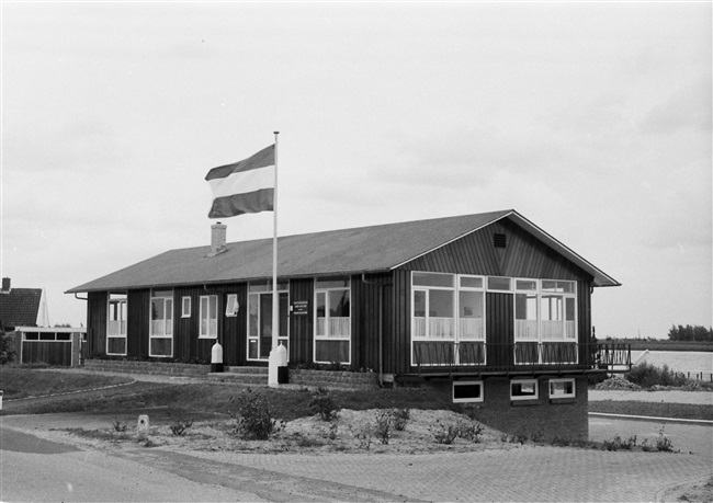 Kantoor van Provinciale Waterstaat in Bergambacht, 1965