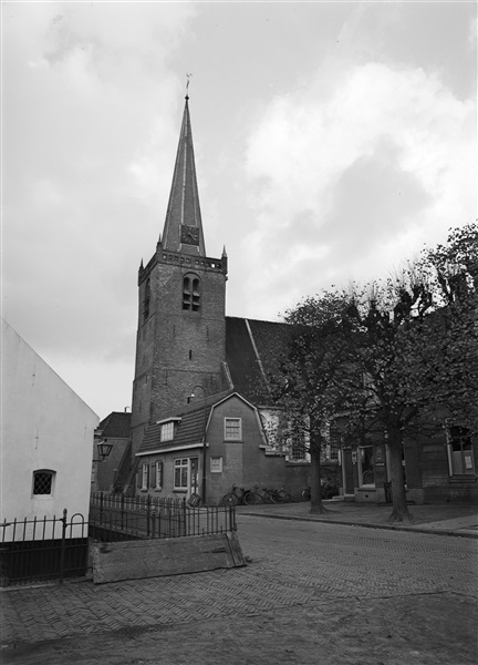 De hervormde kerk aan de Kortenhoevenseweg