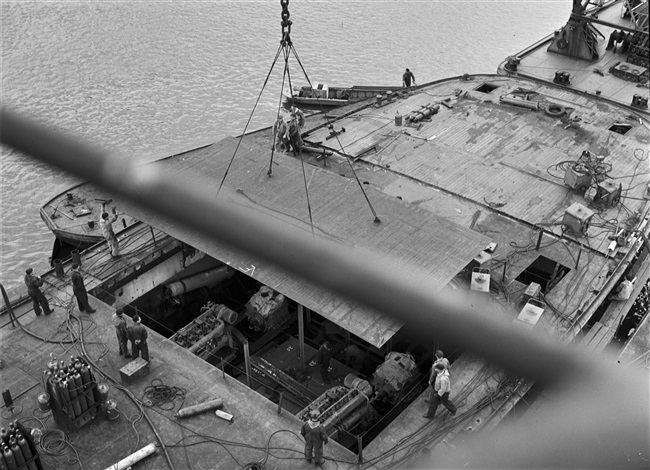 Geplaatste machines van de veerboot Haringvliet, 1957