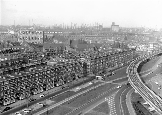 De Mijnsherenlaan in Rotterdam, 1968